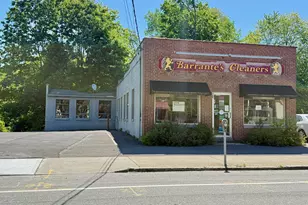 372 Main St, Torrington, CT 06790 - Photo 1