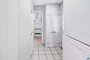 46 Waller Rd, Bridgeport, CT 06606 - Photo 29
