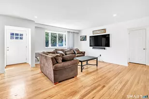 46 Waller Rd, Bridgeport, CT 06606 - Photo 5