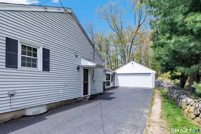 46 Waller Road, Bridgeport, CT 06606 - Photo 3