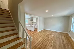 10 Elmwood St, Stamford, CT 06902 - Photo 3