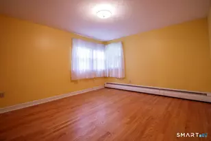 41 Beacon St, New Britain, CT 06053 - Photo 11