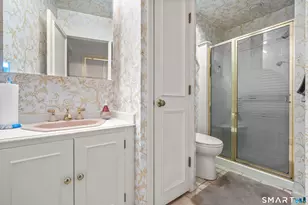360 Fountain St, New Haven, CT 06515 - Photo 9