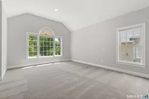 19 Mulligan Dr, Wallingford, CT 06492 - Photo 17