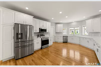 19 Mulligan Drive #19, Wallingford, CT 06492 - Photo 11