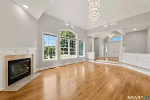 19 Mulligan Dr, Wallingford, CT 06492 - Photo 5