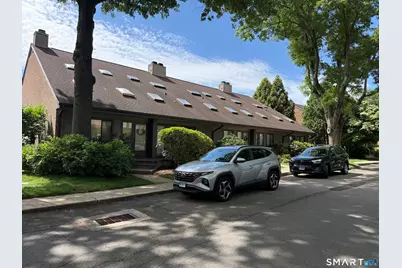 2289 Bedford Street #D13, Stamford, CT 06905 - Photo 3