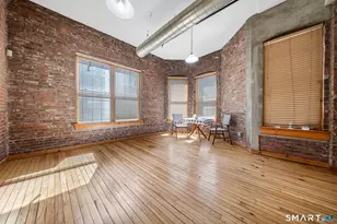 325 Lafayette St, Bridgeport, CT 06604 - Photo 5