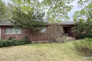 223 High St, Windham, CT 06226 - Photo 1