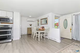 13 Miner Ave, Waterford, CT 06385 - Photo 11