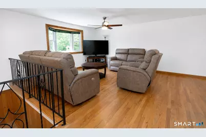 86 Simsbury Manor Drive, Simsbury, CT 06089 - Photo 11