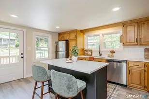 249 Pond Hill Rd, Plainfield, CT 06354 - Photo 5