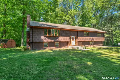 122 Fresh Meadow Drive, Trumbull, CT 06611 - Photo 3