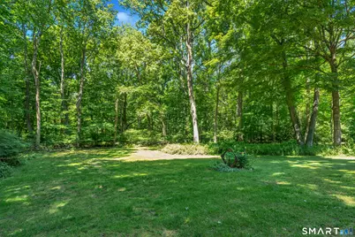 122 Fresh Meadow Drive, Trumbull, CT 06611 - Photo 37
