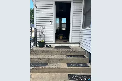 81 Robert Street, Waterbury, CT 06710 - Photo 7