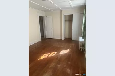 81 Robert Street, Waterbury, CT 06710 - Photo 21