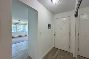 154 Cold Spring Rd, Stamford, CT 06905 - Photo 3