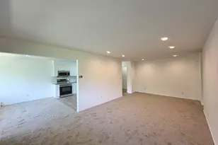 154 Cold Spring Rd, Stamford, CT 06905 - Photo 7