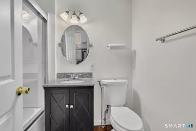1231 Washington Street #2, Middletown, CT 06457 - Photo 11