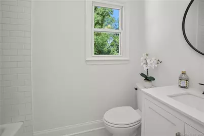 421 Shelton Road, Trumbull, CT 06611 - Photo 17