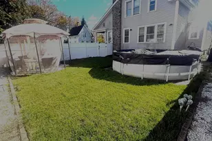 16 Holbrook Ct, Ansonia, CT 06401 - Photo 3