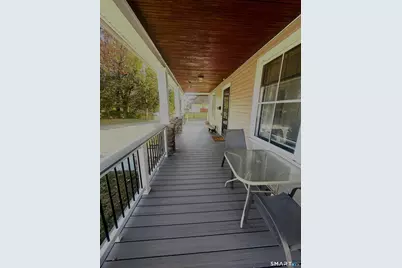 16 Holbrook Court, Ansonia, CT 06401 - Photo 3