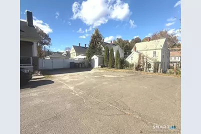 16 Holbrook Court, Ansonia, CT 06401 - Photo 25