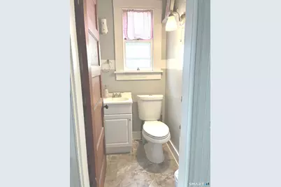 16 Holbrook Court, Ansonia, CT 06401 - Photo 21