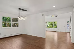 35 Crystal Ln, Fairfield, CT 06824 - Photo 5