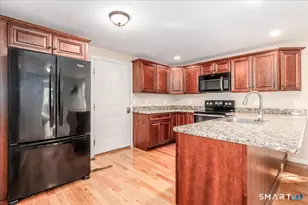 36 High Meadow Ln, Enfield, CT 06082 - Photo 19