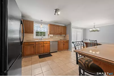 1611 Shepard Avenue, Hamden, CT 06518 - Photo 11