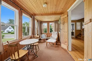 37 Fleetwood Ave, Bethel, CT 06801 - Photo 3