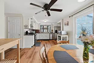 37 Fleetwood Ave, Bethel, CT 06801 - Photo 7