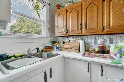 139 Richards Street, West Haven, CT 06516 - Photo 23