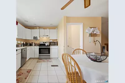 380 Anton Drive #380, Bridgeport, CT 06606 - Photo 21