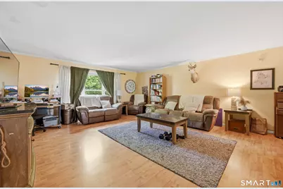380 Anton Drive #380, Bridgeport, CT 06606 - Photo 7