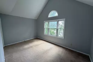 380 Anton Dr, Bridgeport, CT 06606 - Photo 21