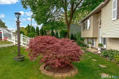226 Rose St Extension, East Haven, CT 06513 - Photo 5