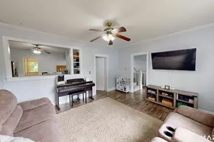 524 S Colony St, Meriden, CT 06451 - Photo 3