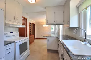 304 Rood Ave, Windsor, CT 06095 - Photo 11