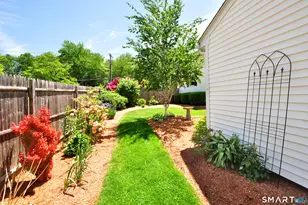304 Rood Ave, Windsor, CT 06095 - Photo 35