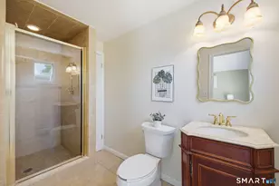 25 Woodmont Rd, West Hartford, CT 06117 - Photo 15