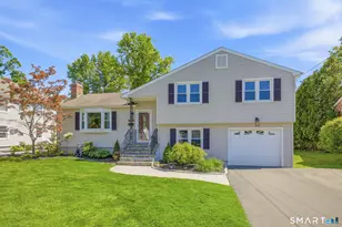 25 Woodmont Rd, West Hartford, CT 06117 - Photo 3