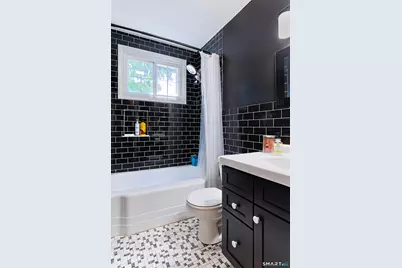 94 Mathews Street, Stamford, CT 06902 - Photo 11