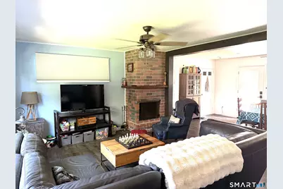 94 Mathews Street, Stamford, CT 06902 - Photo 9