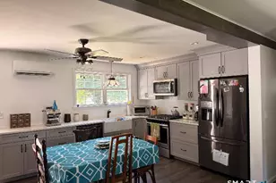 94 Mathews St, Stamford, CT 06902 - Photo 7