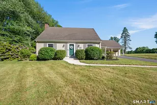 526 Boston Rd, Middletown, CT 06457 - Photo 1
