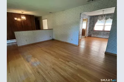 275 Scott Road, Waterbury, CT 06705 - Photo 11