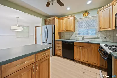 202 Moran Street, Waterbury, CT 06704 - Photo 3