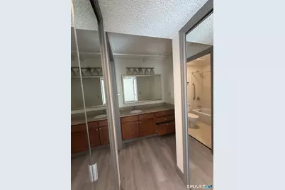 3 Long Wharf Drive #1423, New Haven, CT 06511 - Photo 5